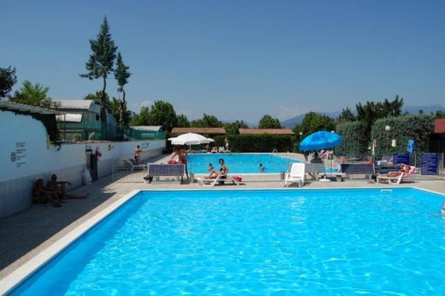 Campeggio Trevisago Iris Park Moniga del Garda Δωμάτιο φωτογραφία